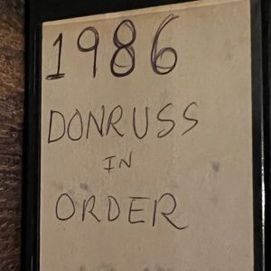 1986 Donruss Set (Rookies, Diamond Kings, Rated Rookies, Hank Aaron 1-653